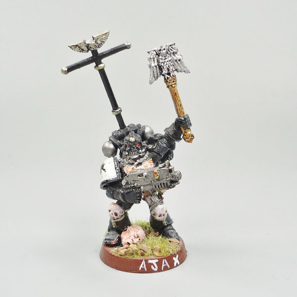 Warhammer 40k Space Marines Black Templar Chaplain Painted