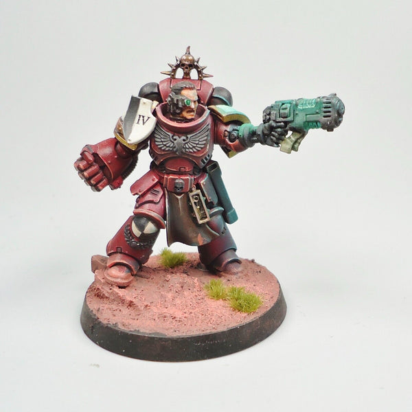 Warhammer 40k Army Space Marines Blood Ravens  Primaris Lieutenant Painted