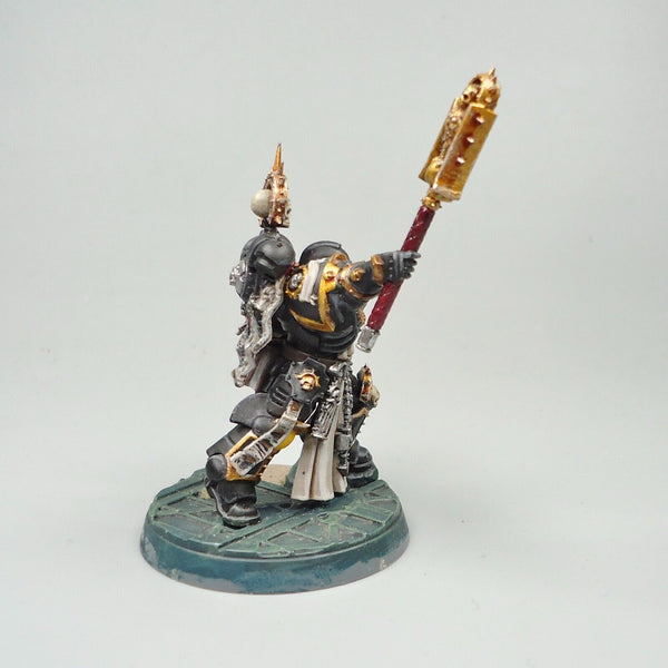 Warhammer 40k Army Space Marines Imperial Fists Chaplain Painted