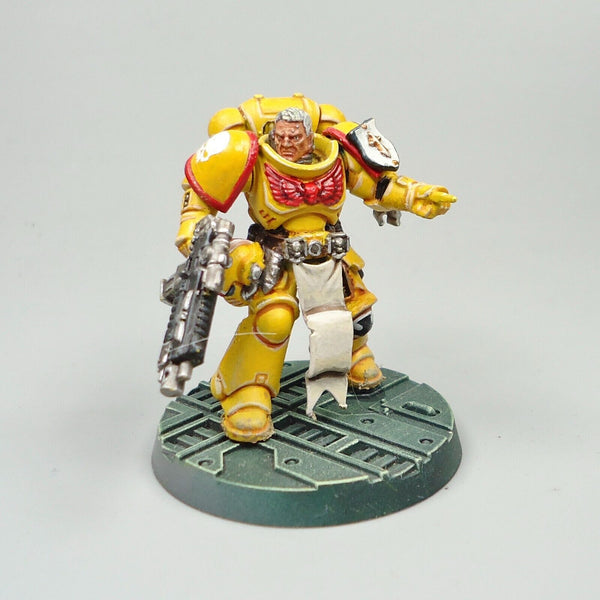 Warhammer 40k Army Space Marines Imperial Fists Lieutenant Painted