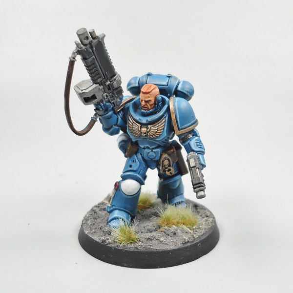 Warhammer 40k Army Space Marines Ultramarines Lieutenant Painted