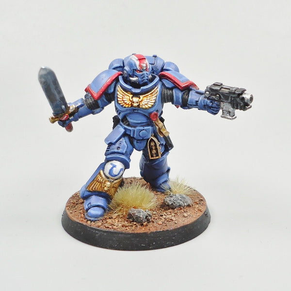 Warhammer 40k Army Space Marines Ultramarines Primaris Lieutenant Painted