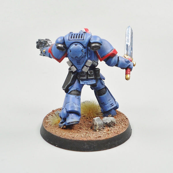 Warhammer 40k Army Space Marines Ultramarines Primaris Lieutenant Painted