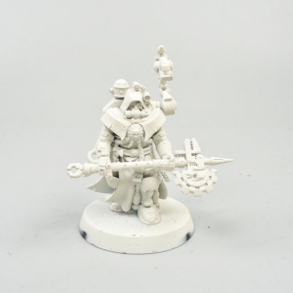 Warhammer 40k Army Astra Militarum Imperial Guard Tech-Priest Enginseer