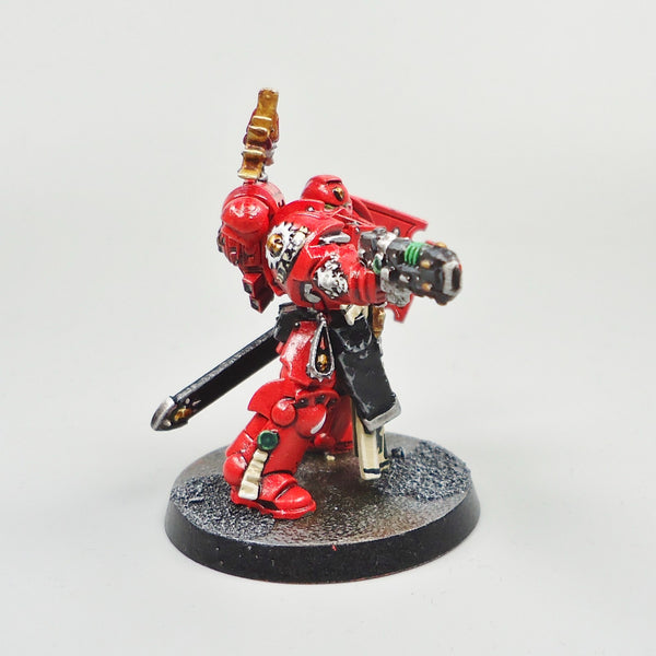 Warhammer 40k Army Space Marines  Blood Angels Lieutenant Painted
