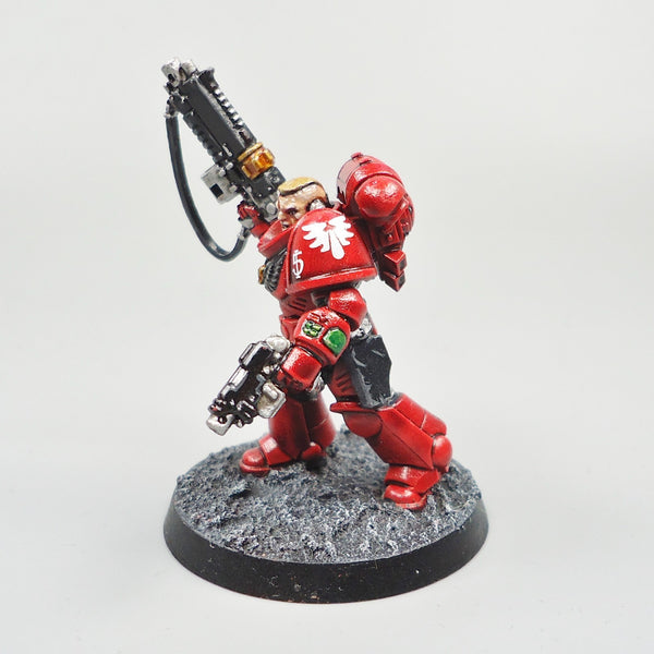 Warhammer 40k Army Space Marines  Blood Angels Lieutenant Painted