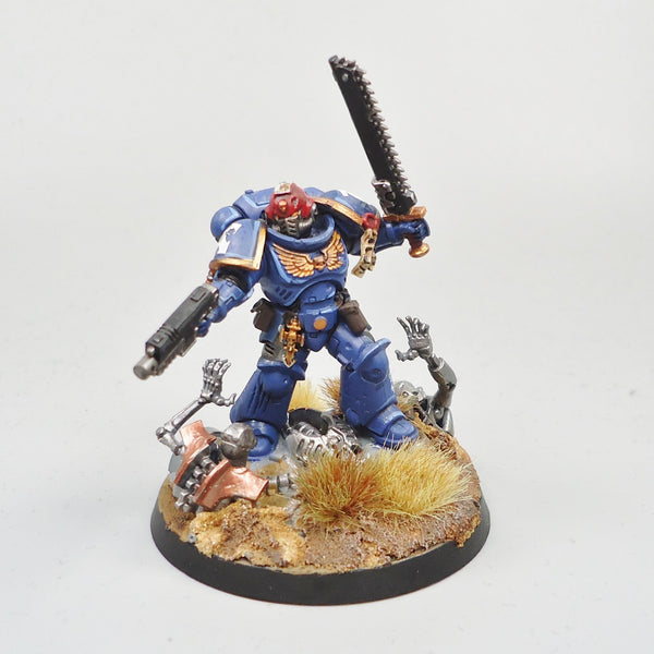 Warhammer 40k Space Marines Ultramarines Sergeant Castus Painted