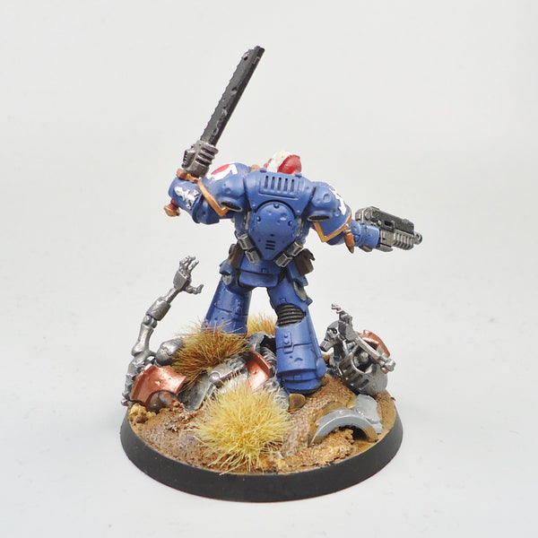 Warhammer 40k Space Marines Ultramarines Sergeant Castus Painted