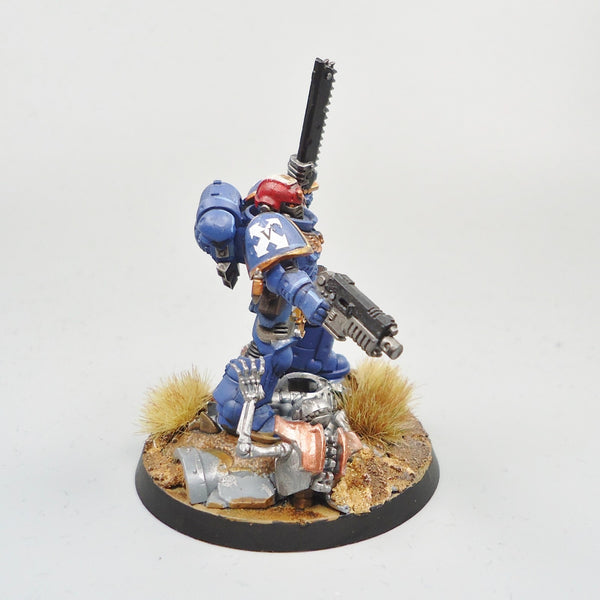 Warhammer 40k Space Marines Ultramarines Sergeant Castus Painted