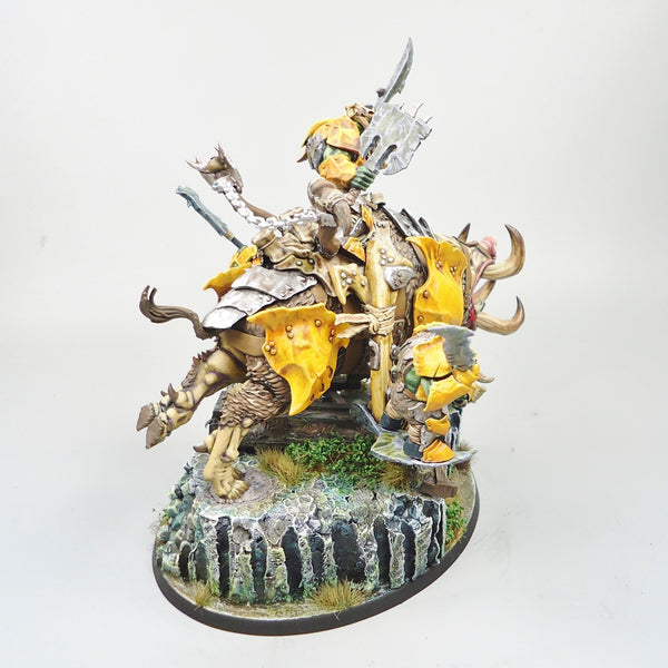 Warhammer Army Age of Sigmar Maw-grunta with Hakkin Krew - Orruk Ironjawz