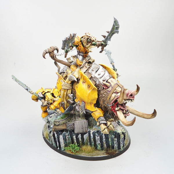 Warhammer Army Age of Sigmar Maw-grunta with Hakkin Krew - Orruk Ironjawz