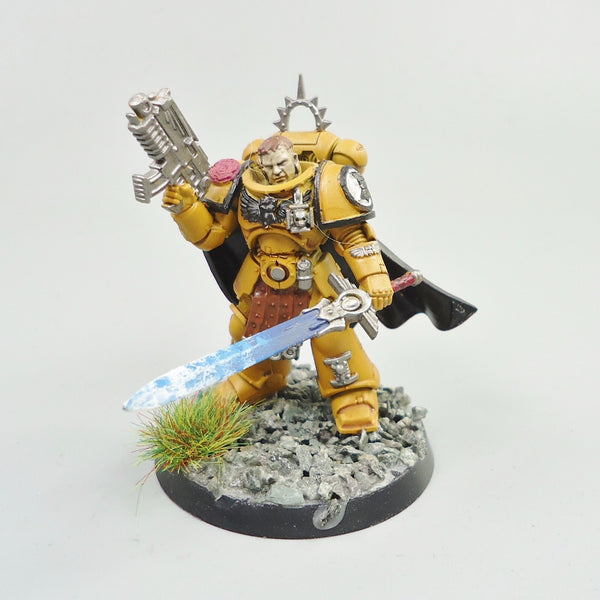 Converted Imperial Fists Captain Painted -  Warhammer 40k Space Marines