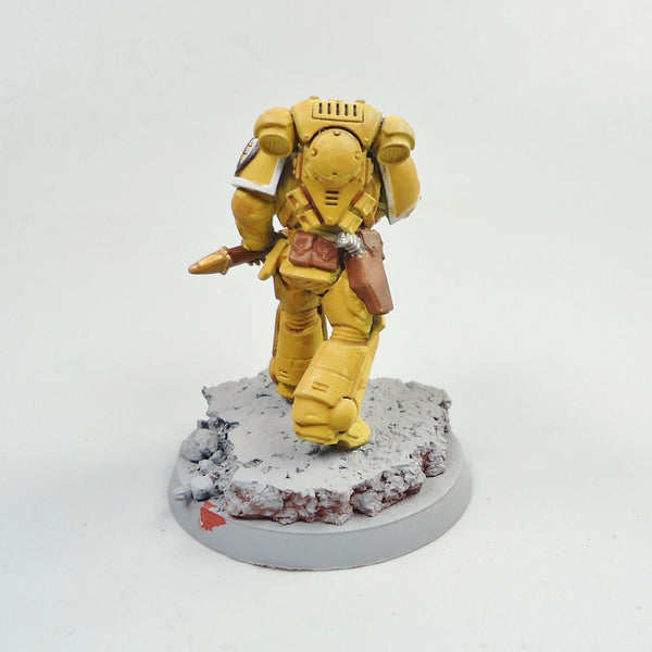 Imperial Fists Lieutenant Painted -  Warhammer 40k Space Marines