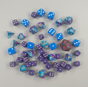 Warhammer Blue And Purple Dice Bundle