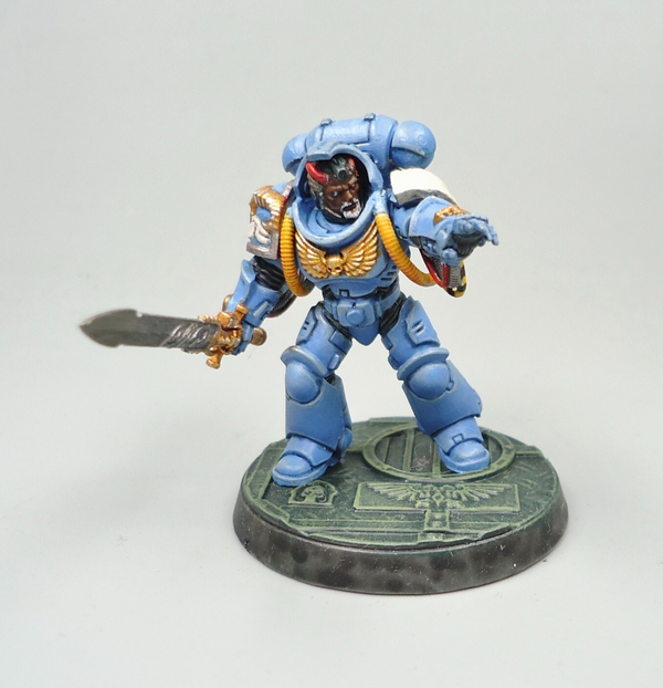 Imperial Fists Converted Librarian Painted - Warhammer 40k - Space Marines