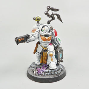 Blood Angels Apothecary Biologis Painted - Warhammer 40k Space Marines