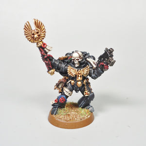 Warhammer 40k Crimson Fist Space Marines Chaplain Painted