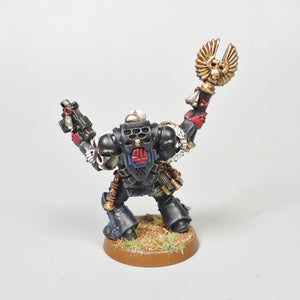 Warhammer 40k Crimson Fist Space Marines Chaplain Painted