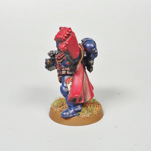 Warhammer 40k Crimson Fist Space Marines Commander Painted