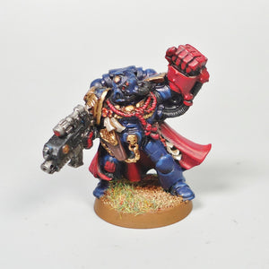 Warhammer 40k Crimson Fist Space Marines Commander Painted